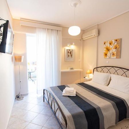 Smile Sea Apartment Kalamata Bagian luar foto